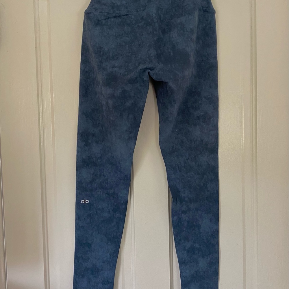 Alo high waisted airbrush legging indigo sz M - Picture 7 of 11
